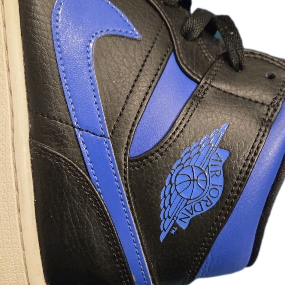 Jordan 1 Retro OG High Royal Men's US Size 10 (EUC) - Picture 11 of 15